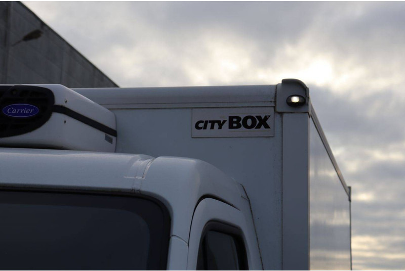 Dostavno vozilo hladnjača Nissan NV400: slika Dostavno vozilo hladnjača Nissan NV400 Dostavno vozilo hladnjača Nissan NV400: slika Dostavno vozilo hladnjača Nissan NV400