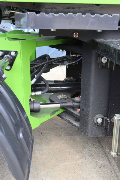 Novi Diesel viličar Nycheki ORFWL-35: slika Novi Diesel viličar Nycheki ORFWL-35