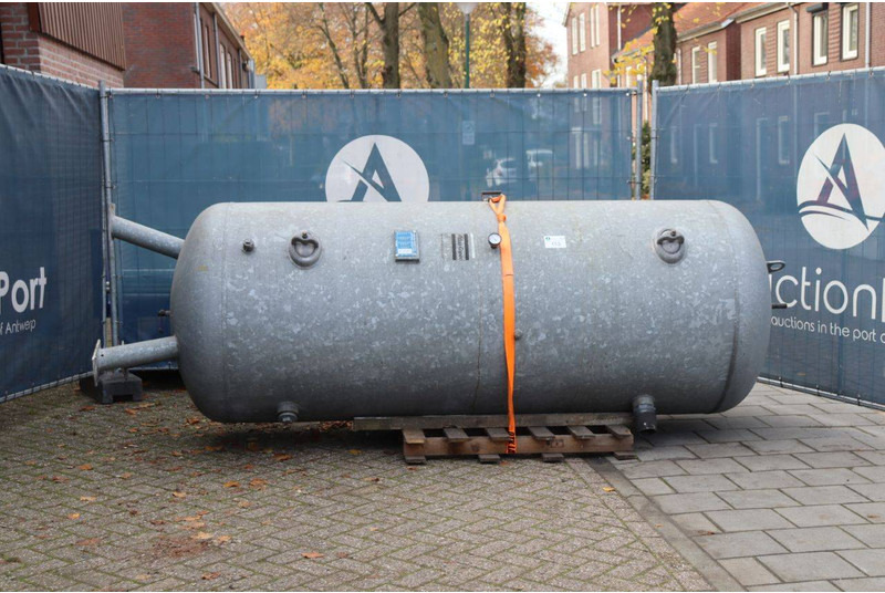 Onbekend - Akumulator: slika Onbekend - Akumulator Onbekend - Akumulator: slika Onbekend - Akumulator