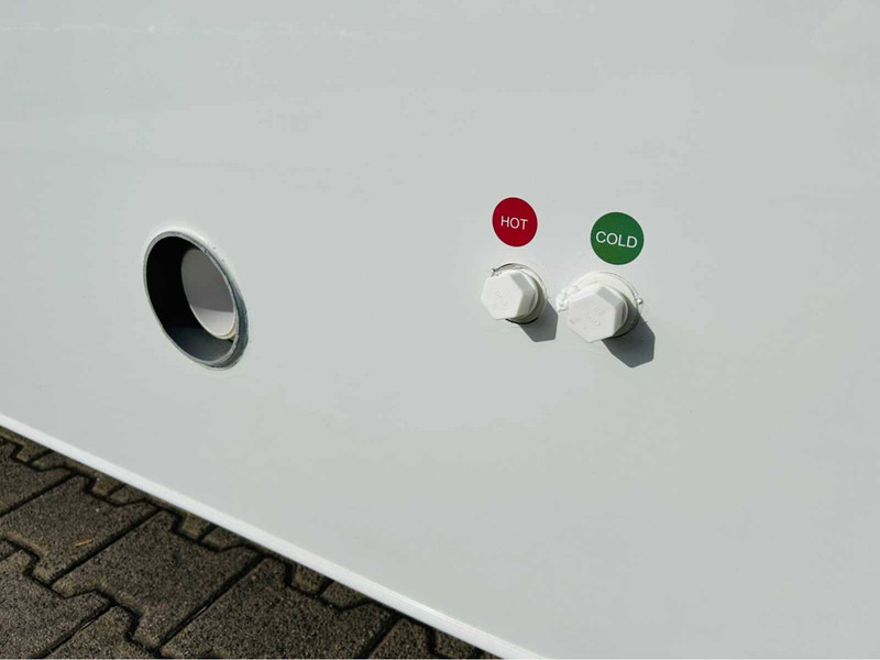 Onbekend - Akumulator: slika Onbekend - Akumulator Onbekend - Akumulator: slika Onbekend - Akumulator