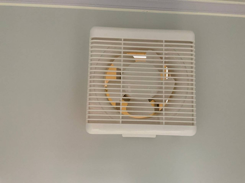 Onbekend - Akumulator: slika Onbekend - Akumulator Onbekend - Akumulator: slika Onbekend - Akumulator