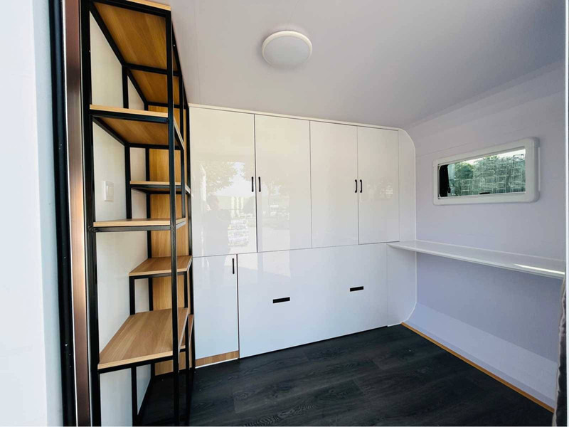 Onbekend - Akumulator: slika Onbekend - Akumulator Onbekend - Akumulator: slika Onbekend - Akumulator