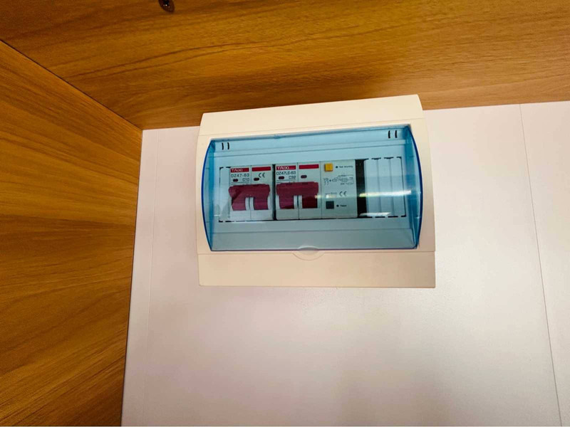 Onbekend - Akumulator: slika Onbekend - Akumulator Onbekend - Akumulator: slika Onbekend - Akumulator