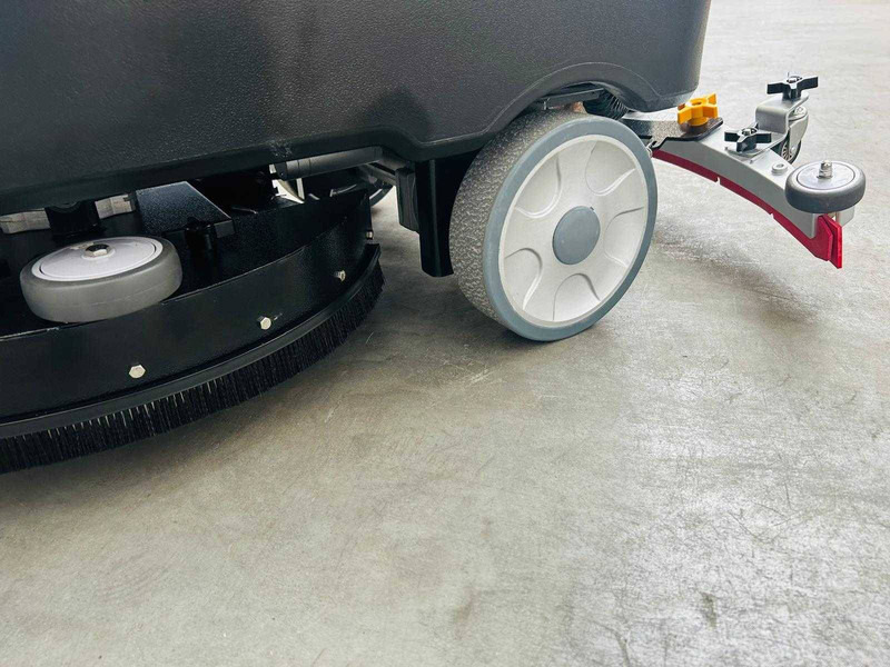 Novi Perač podova Onbekend ROFS-70: slika Novi Perač podova Onbekend ROFS-70