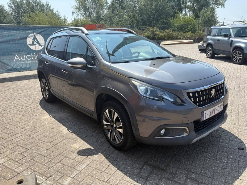 SUV Peugeot 2008 SUV: slika SUV Peugeot 2008 SUV SUV Peugeot 2008 SUV: slika SUV Peugeot 2008 SUV