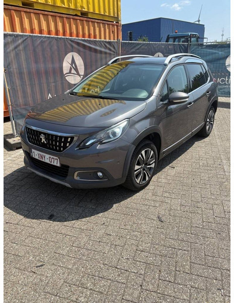 SUV Peugeot 2008 SUV: slika SUV Peugeot 2008 SUV SUV Peugeot 2008 SUV: slika SUV Peugeot 2008 SUV