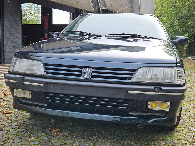 Peugeot 405 _ Mi 16 - Limuzina: slika Peugeot 405 _ Mi 16 - Limuzina Peugeot 405 _ Mi 16 - Limuzina: slika Peugeot 405 _ Mi 16 - Limuzina