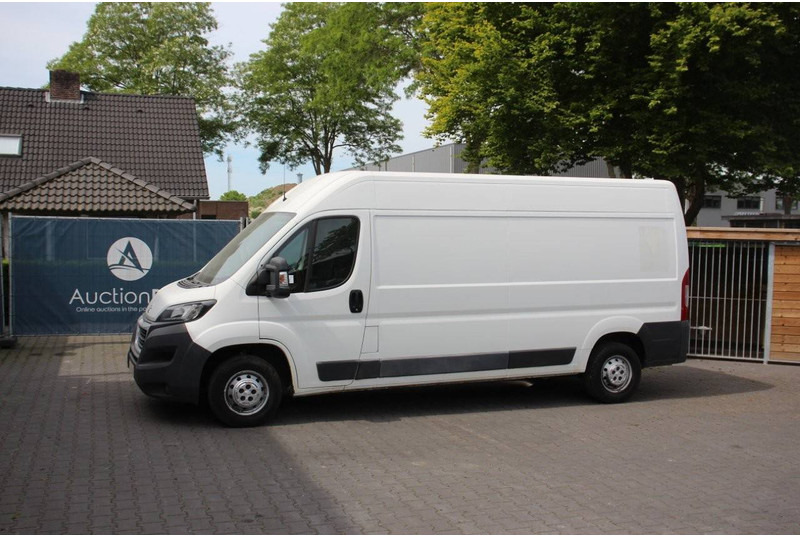 Peugeot Boxer - Furgon: slika Peugeot Boxer - Furgon Peugeot Boxer - Furgon: slika Peugeot Boxer - Furgon