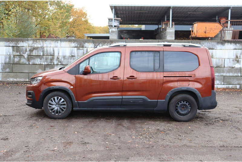 Peugeot Rifter - Furgon: slika Peugeot Rifter - Furgon Peugeot Rifter - Furgon: slika Peugeot Rifter - Furgon