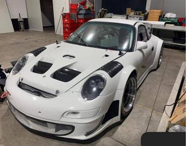 Porsche 911 997 GT2-racecar (24 hrs spec) - Limuzina: slika Porsche 911 997 GT2-racecar (24 hrs spec) - Limuzina Porsche 911 997 GT2-racecar (24 hrs spec) - Limuzina: slika Porsche 911 997 GT2-racecar (24 hrs spec) - Limuzina
