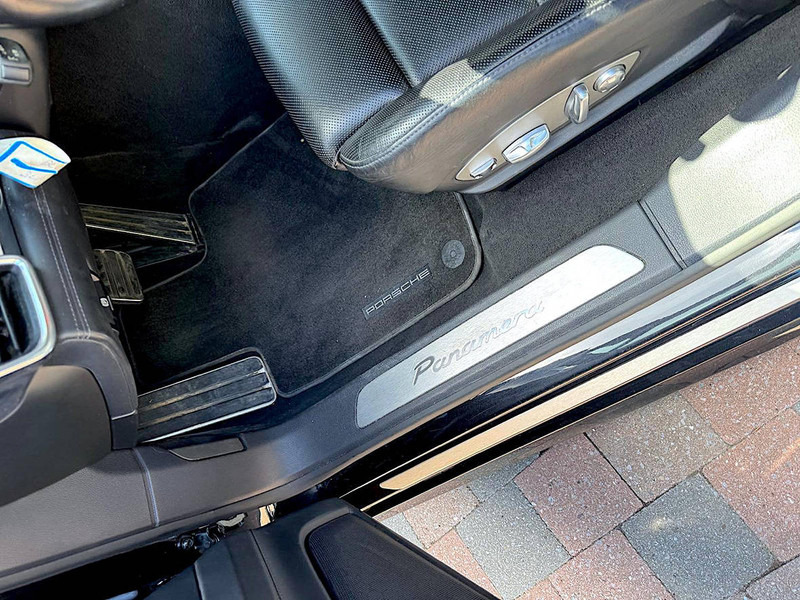 Porsche Panamera 3.0 V6 Diesel - Limuzina: slika Porsche Panamera 3.0 V6 Diesel - Limuzina Porsche Panamera 3.0 V6 Diesel - Limuzina: slika Porsche Panamera 3.0 V6 Diesel - Limuzina