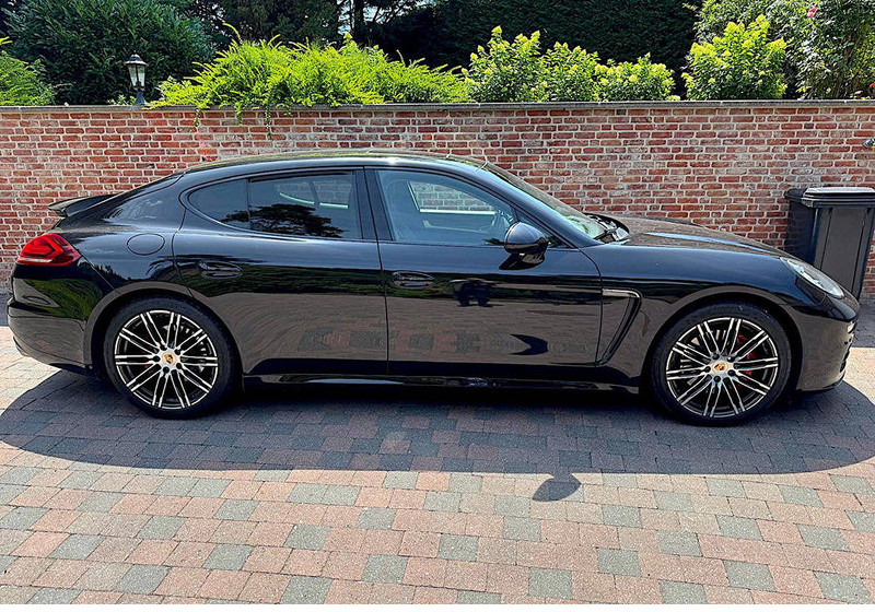 Porsche Panamera 3.0 V6 Diesel - Limuzina: slika Porsche Panamera 3.0 V6 Diesel - Limuzina Porsche Panamera 3.0 V6 Diesel - Limuzina: slika Porsche Panamera 3.0 V6 Diesel - Limuzina