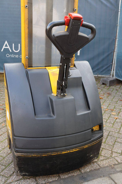 Slagač stoga Pramac GX12-29: slika Slagač stoga Pramac GX12-29 Slagač stoga Pramac GX12-29: slika Slagač stoga Pramac GX12-29