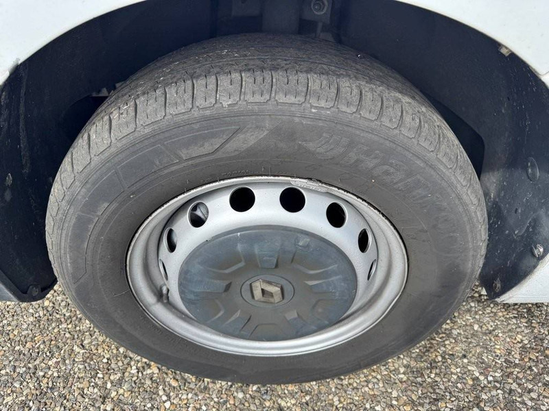 Renault Master 2.3DCI - Podizna platforma montirana na kamion: slika Renault Master 2.3DCI - Podizna platforma montirana na kamion Renault Master 2.3DCI - Podizna platforma montirana na kamion: slika Renault Master 2.3DCI - Podizna platforma montirana na kamion