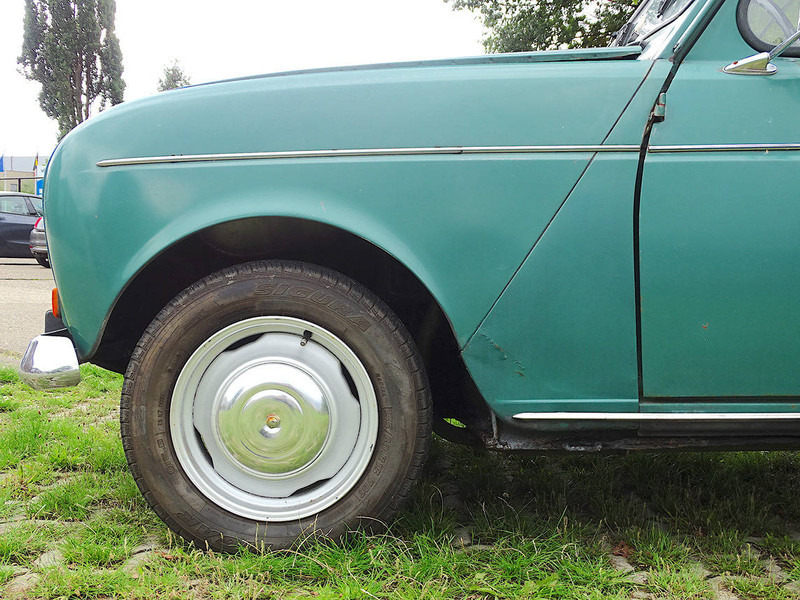 Renault R4 TL - Limuzina: slika Renault R4 TL - Limuzina Renault R4 TL - Limuzina: slika Renault R4 TL - Limuzina