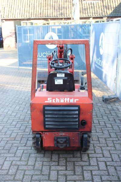 Schäffer 222S - Utovarivač na kotačima: slika Schäffer 222S - Utovarivač na kotačima Schäffer 222S - Utovarivač na kotačima: slika Schäffer 222S - Utovarivač na kotačima