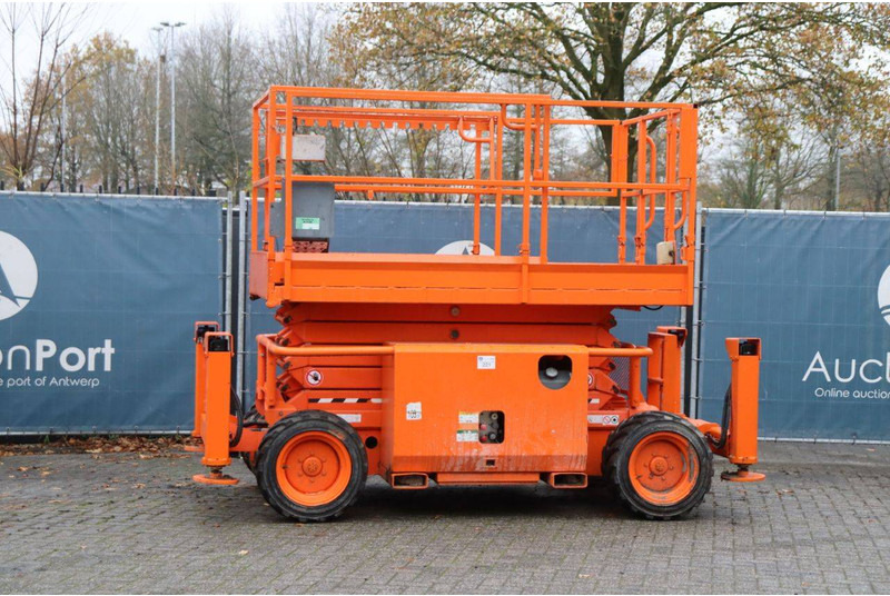 Skyjack - Škarasta podizna platforma: slika Skyjack - Škarasta podizna platforma Skyjack - Škarasta podizna platforma: slika Skyjack - Škarasta podizna platforma