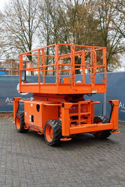 Skyjack - Škarasta podizna platforma: slika Skyjack - Škarasta podizna platforma Skyjack - Škarasta podizna platforma: slika Skyjack - Škarasta podizna platforma