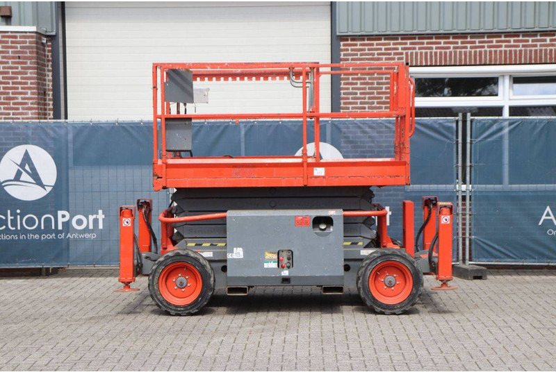 Skyjack SJ 6832RT - Škarasta podizna platforma: slika Skyjack SJ 6832RT - Škarasta podizna platforma Skyjack SJ 6832RT - Škarasta podizna platforma: slika Skyjack SJ 6832RT - Škarasta podizna platforma