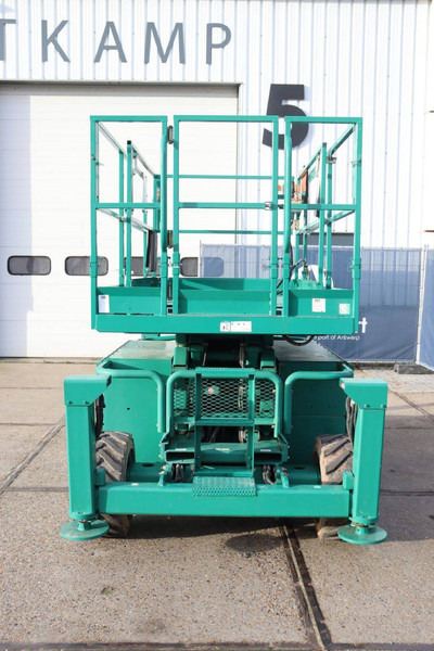 Skyjack SJ6832RT - Škarasta podizna platforma: slika Skyjack SJ6832RT - Škarasta podizna platforma Skyjack SJ6832RT - Škarasta podizna platforma: slika Skyjack SJ6832RT - Škarasta podizna platforma