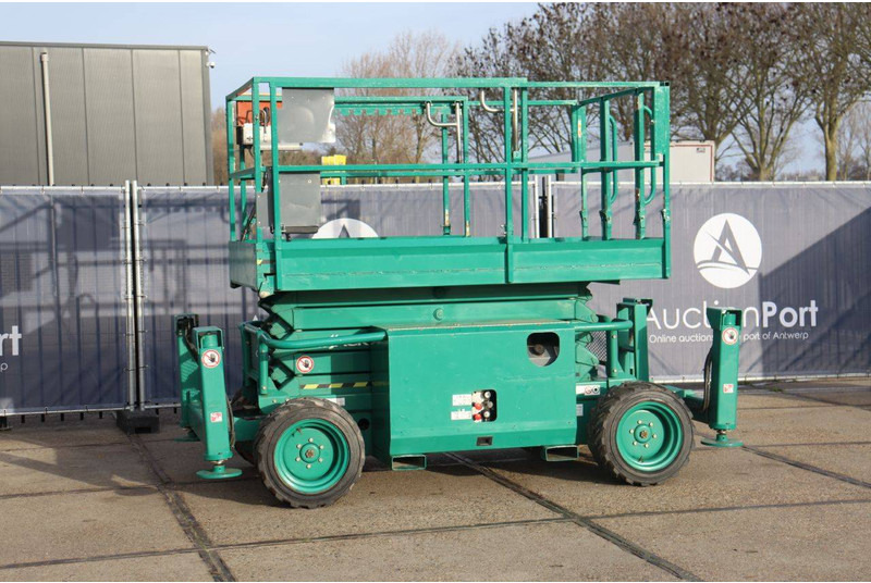 Skyjack SJ6832RT - Škarasta podizna platforma: slika Skyjack SJ6832RT - Škarasta podizna platforma Skyjack SJ6832RT - Škarasta podizna platforma: slika Skyjack SJ6832RT - Škarasta podizna platforma