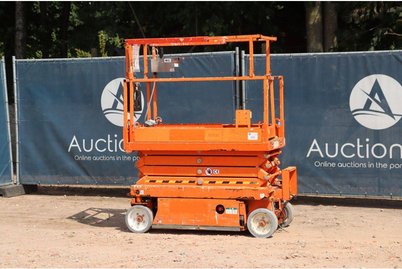 Skyjack SJIII 3219 - Škarasta podizna platforma: slika Skyjack SJIII 3219 - Škarasta podizna platforma Skyjack SJIII 3219 - Škarasta podizna platforma: slika Skyjack SJIII 3219 - Škarasta podizna platforma