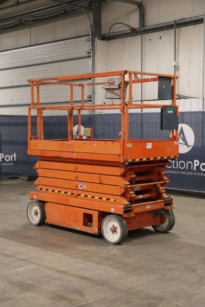 Skyjack SJIII-4632 - Škarasta podizna platforma: slika Skyjack SJIII-4632 - Škarasta podizna platforma Skyjack SJIII-4632 - Škarasta podizna platforma: slika Skyjack SJIII-4632 - Škarasta podizna platforma