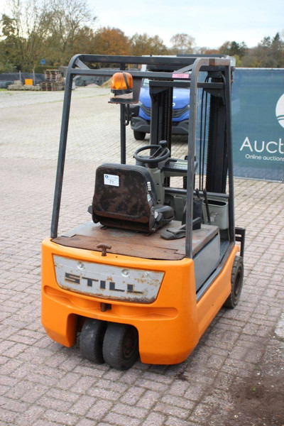 Still R 20-15 - Električni viličar: slika Still R 20-15 - Električni viličar Still R 20-15 - Električni viličar: slika Still R 20-15 - Električni viličar