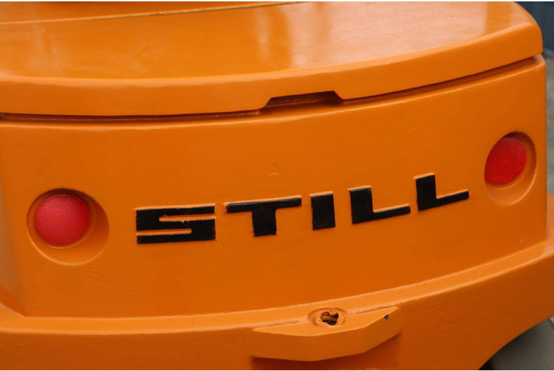 Električni viličar Still R 60-18: slika Električni viličar Still R 60-18 Električni viličar Still R 60-18: slika Električni viličar Still R 60-18