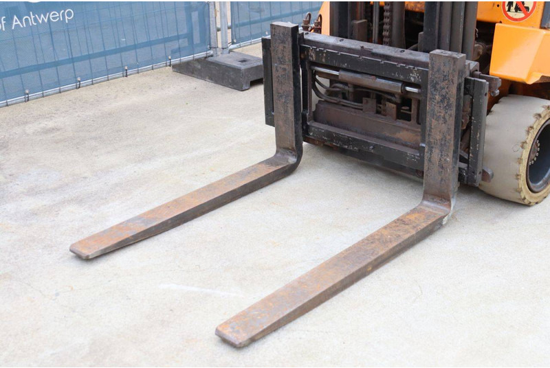 Električni viličar Still R 60-18: slika Električni viličar Still R 60-18 Električni viličar Still R 60-18: slika Električni viličar Still R 60-18