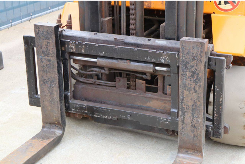 Električni viličar Still R 60-18: slika Električni viličar Still R 60-18 Električni viličar Still R 60-18: slika Električni viličar Still R 60-18