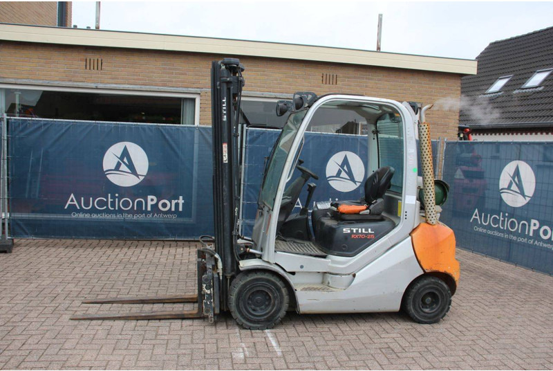 Still RX 70-25 - Plinski viličar: slika Still RX 70-25 - Plinski viličar Still RX 70-25 - Plinski viličar: slika Still RX 70-25 - Plinski viličar