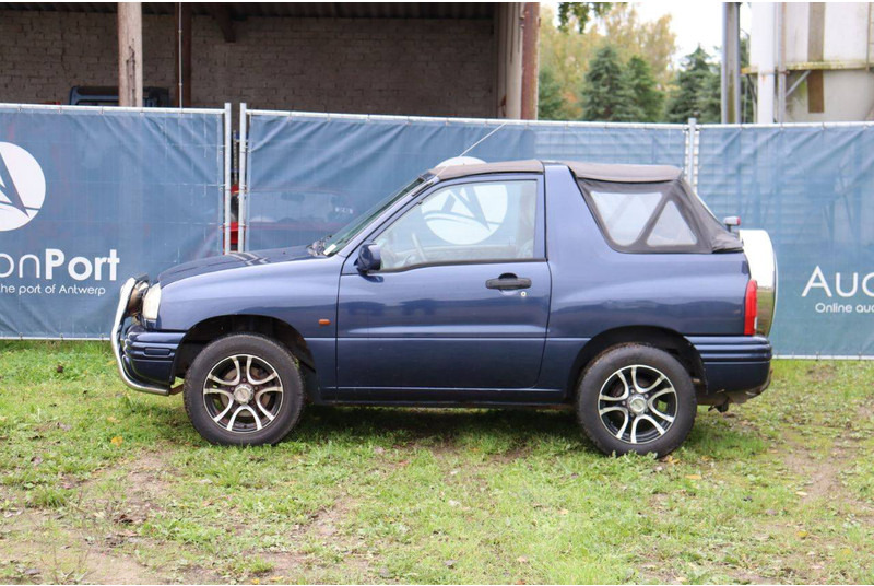 Suzuki Grand Vitara - Limuzina: slika Suzuki Grand Vitara - Limuzina Suzuki Grand Vitara - Limuzina: slika Suzuki Grand Vitara - Limuzina