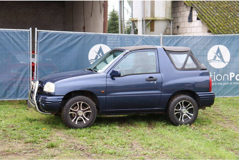 Suzuki Grand Vitara - Limuzina: slika Suzuki Grand Vitara - Limuzina Suzuki Grand Vitara - Limuzina: slika Suzuki Grand Vitara - Limuzina