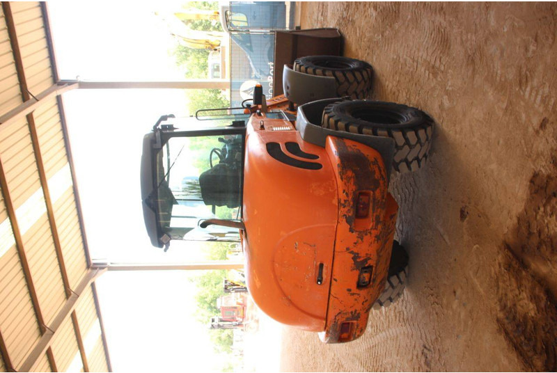 Terex SKL 844 - Utovarivač na kotačima: slika Terex SKL 844 - Utovarivač na kotačima Terex SKL 844 - Utovarivač na kotačima: slika Terex SKL 844 - Utovarivač na kotačima