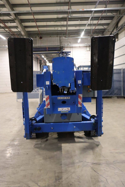 Teupen LEO 25T - Zglobni krak: slika Teupen LEO 25T - Zglobni krak Teupen LEO 25T - Zglobni krak: slika Teupen LEO 25T - Zglobni krak