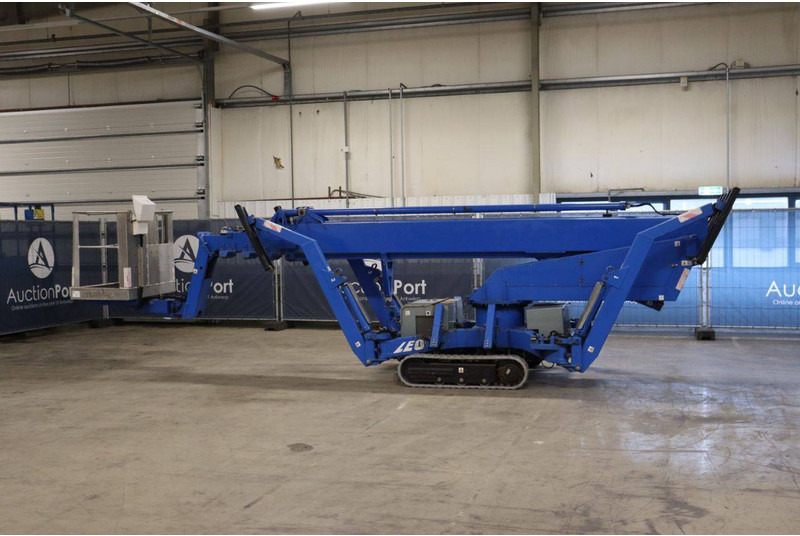 Teupen LEO 25T - Zglobni krak: slika Teupen LEO 25T - Zglobni krak Teupen LEO 25T - Zglobni krak: slika Teupen LEO 25T - Zglobni krak