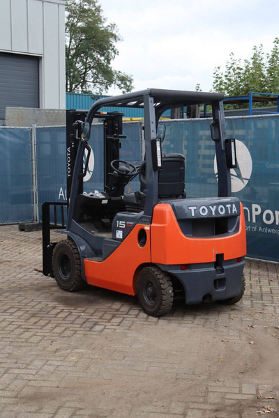 Toyota 42-8FDL15 - Diesel viličar: slika Toyota 42-8FDL15 - Diesel viličar Toyota 42-8FDL15 - Diesel viličar: slika Toyota 42-8FDL15 - Diesel viličar