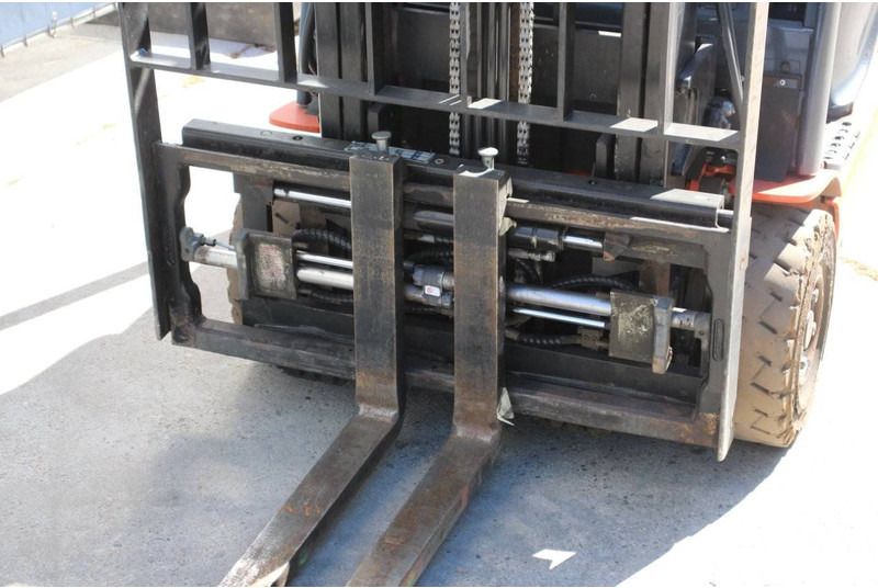 Električni viličar Toyota 8FBEK18T: slika Električni viličar Toyota 8FBEK18T Električni viličar Toyota 8FBEK18T: slika Električni viličar Toyota 8FBEK18T