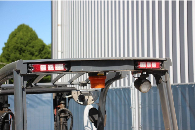 Električni viličar Toyota 8FBEK18T: slika Električni viličar Toyota 8FBEK18T Električni viličar Toyota 8FBEK18T: slika Električni viličar Toyota 8FBEK18T