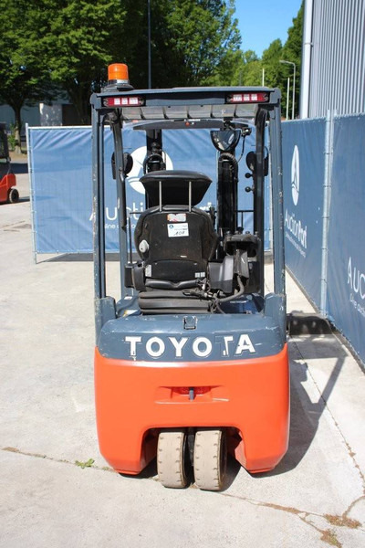 Toyota 8FBEK18T - Električni viličar: slika Toyota 8FBEK18T - Električni viličar Toyota 8FBEK18T - Električni viličar: slika Toyota 8FBEK18T - Električni viličar