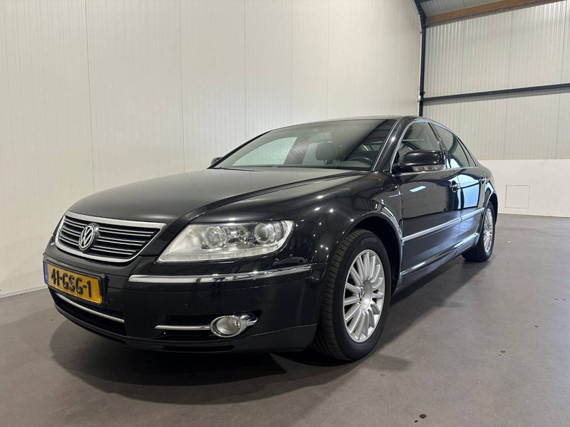 Volkswagen Phaeton 3.0 TDI - Limuzina: slika Volkswagen Phaeton 3.0 TDI - Limuzina Volkswagen Phaeton 3.0 TDI - Limuzina: slika Volkswagen Phaeton 3.0 TDI - Limuzina