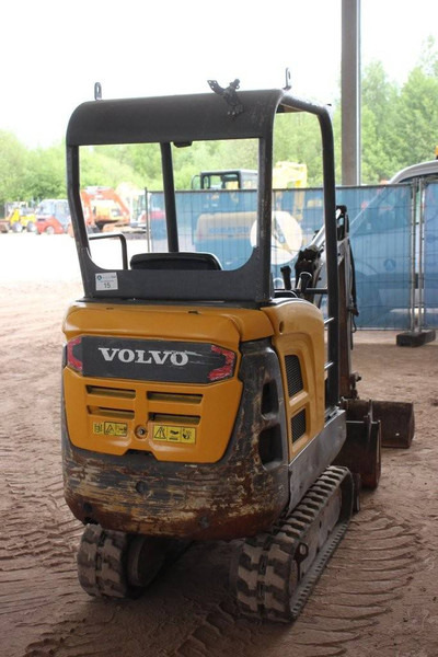 Volvo EC15D - Mini bager: slika Volvo EC15D - Mini bager Volvo EC15D - Mini bager: slika Volvo EC15D - Mini bager