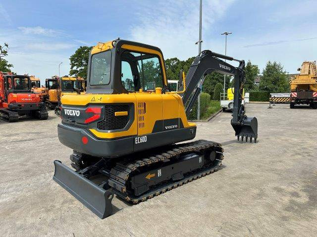 Volvo EC60D - Bager gusjeničar: slika Volvo EC60D - Bager gusjeničar Volvo EC60D - Bager gusjeničar: slika Volvo EC60D - Bager gusjeničar