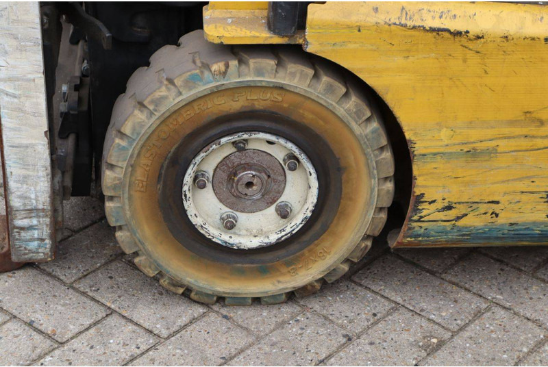 Električni viličar Yale ERP16VF: slika Električni viličar Yale ERP16VF Električni viličar Yale ERP16VF: slika Električni viličar Yale ERP16VF