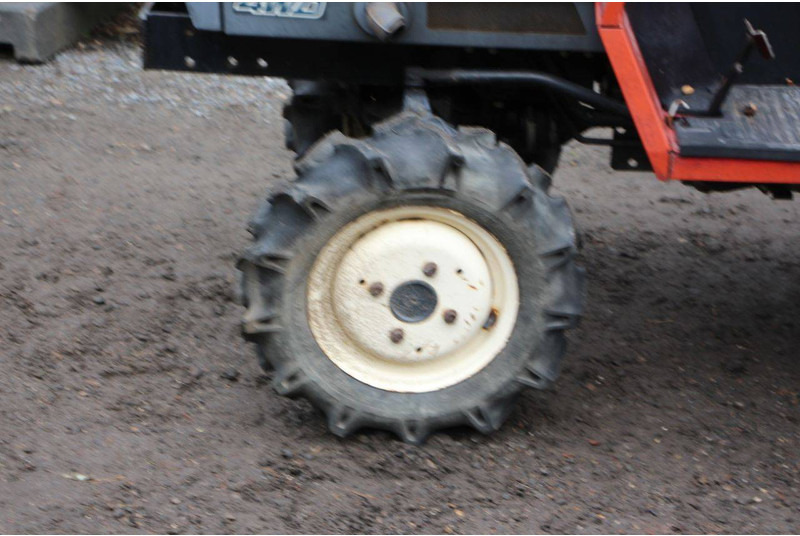 Traktor Yanmar F155D: slika Traktor Yanmar F155D