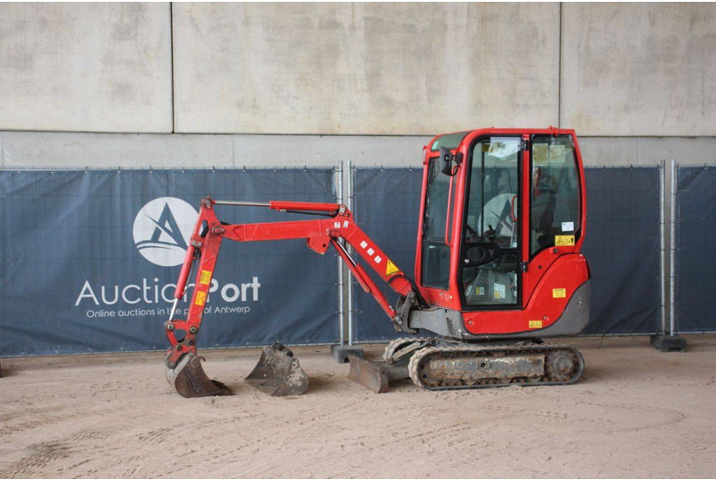 Yanmar SV17 - Mini bager: slika Yanmar SV17 - Mini bager Yanmar SV17 - Mini bager: slika Yanmar SV17 - Mini bager