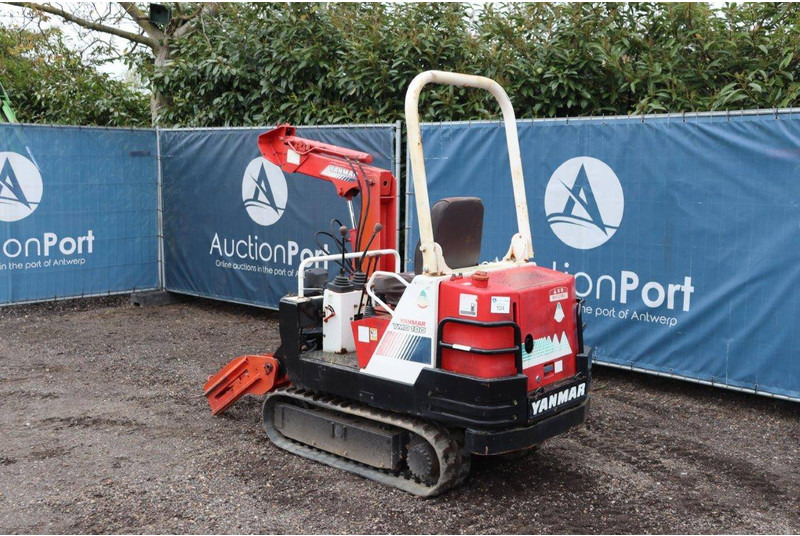 Yanmar YMD100 - Pumpa za vodu: slika Yanmar YMD100 - Pumpa za vodu Yanmar YMD100 - Pumpa za vodu: slika Yanmar YMD100 - Pumpa za vodu