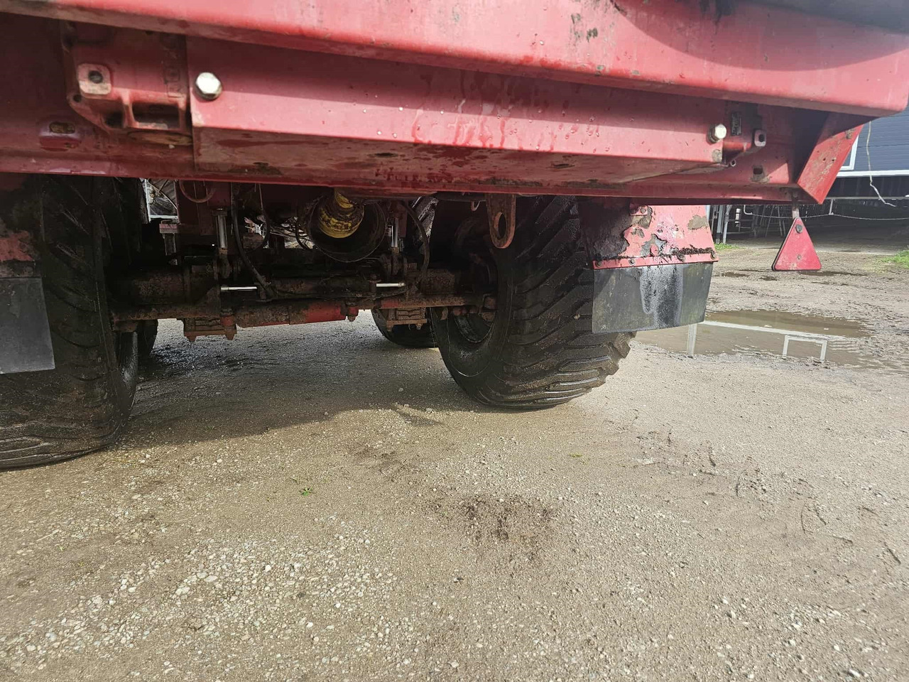 STRAUTMANN VS18 - Rasipač stajskog gnoja: slika STRAUTMANN VS18 - Rasipač stajskog gnoja STRAUTMANN VS18 - Rasipač stajskog gnoja: slika STRAUTMANN VS18 - Rasipač stajskog gnoja