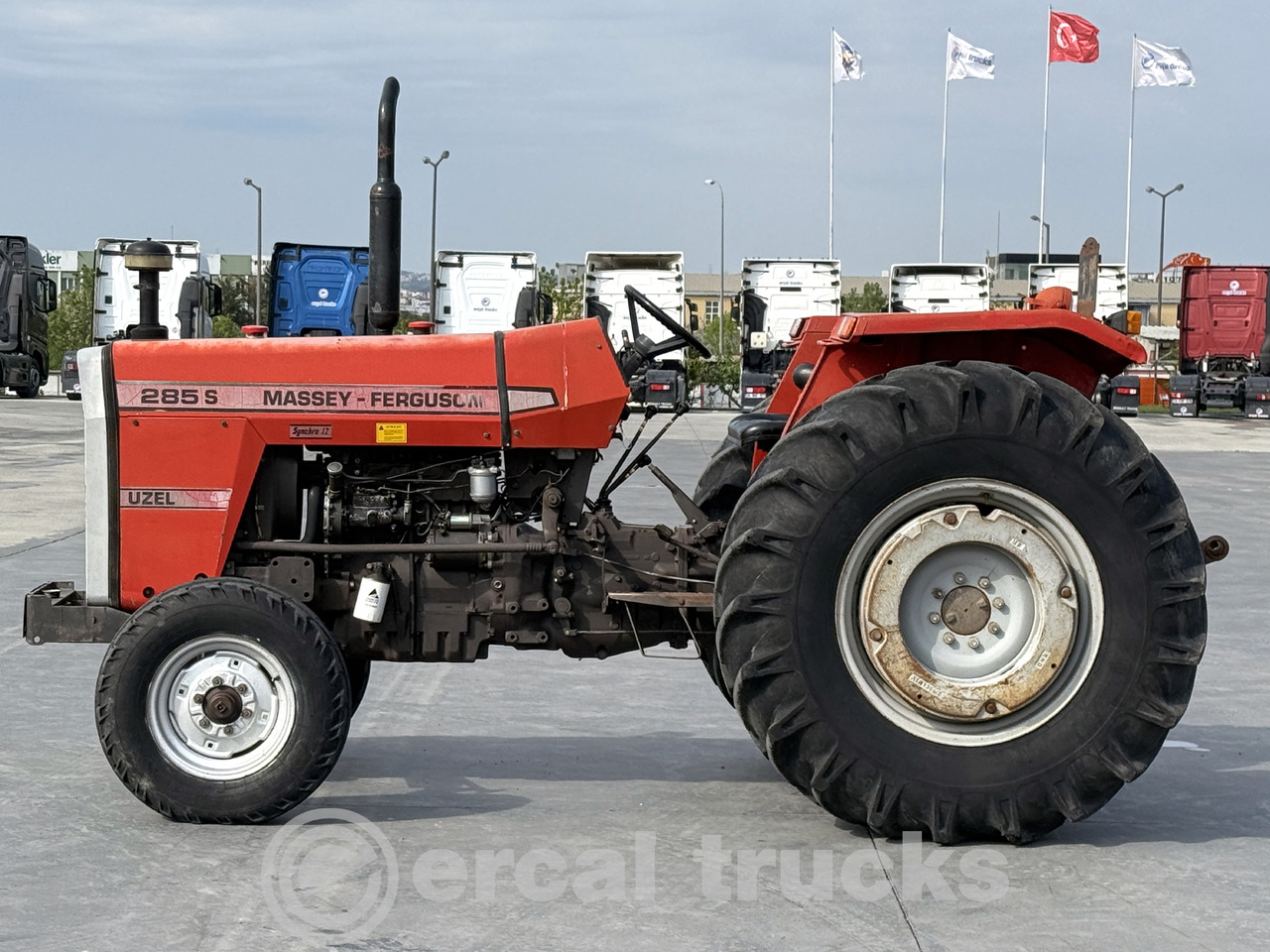 MASSEY FERGUSON 1996 MASSEY FERGUSON 285 S/ TRACTOR - Traktor: slika MASSEY FERGUSON 1996 MASSEY FERGUSON 285 S/ TRACTOR - Traktor MASSEY FERGUSON 1996 MASSEY FERGUSON 285 S/ TRACTOR - Traktor: slika MASSEY FERGUSON 1996 MASSEY FERGUSON 285 S/ TRACTOR - Traktor